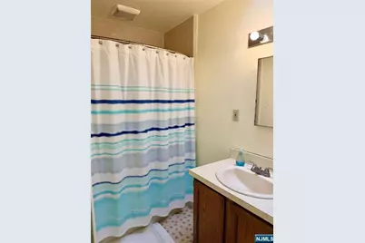 13 Sheridan Avenue, Ho Ho Kus, NJ 07423 - Photo 7