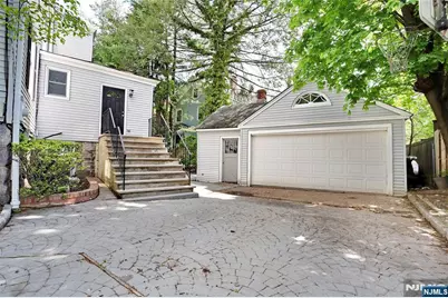 191 Hillside Avenue, Englewood, NJ 07631 - Photo 41