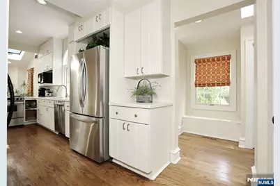 191 Hillside Avenue, Englewood, NJ 07631 - Photo 19