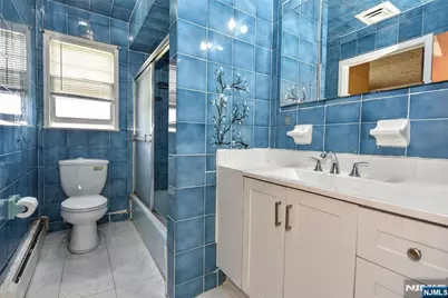 5 Burnside Place, Wayne, NJ 07026 - Photo 23