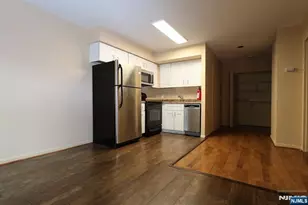 115 Polifly Road Gj2, Hackensack, NJ 07601 - Photo 5