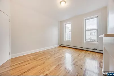 147 New York Avenue 202 #202, Jersey City, NJ 07307 - Photo 9