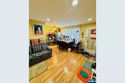 924 Stuyvesant Avenue E1 #E1, Irvington, NJ 07111 - Photo 9