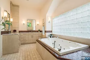 4 Hunter Ridge, Woodcliff Lake, NJ 07677 - Photo 19