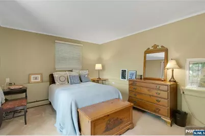 109 Malcolm Road, Mahwah, NJ 07430 - Photo 11