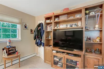 109 Malcolm Road, Mahwah, NJ 07430 - Photo 31