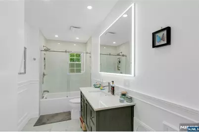 109 Malcolm Road, Mahwah, NJ 07430 - Photo 27