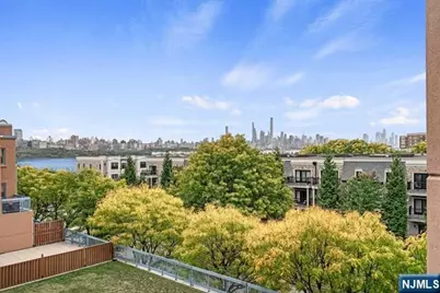 504 Williams Court, Edgewater, NJ 07020 - Photo 7