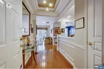 10402 Warrens Way Top Floor Renov #TOP FLOOR RENOV, Wanaque, NJ 07465 - Photo 3