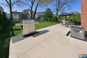 39 Niagara St, Dumont, NJ 07628 - Photo 25