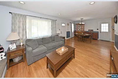 39 Niagara Street, Dumont, NJ 07628 - Photo 7