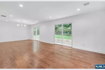 235 S Dwight Place, Englewood, NJ 07631 - Photo 15
