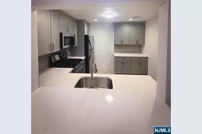 41 Markham Circle, Englewood, NJ 07631 - Photo 5