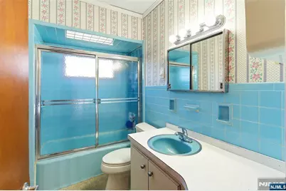 410 Poplar Avenue, Maywood, NJ 07607 - Photo 19