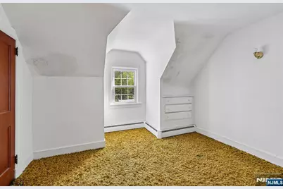 37 Nilsen Avenue, Mahwah, NJ 07430 - Photo 15
