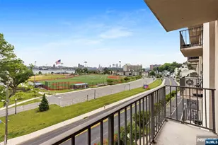 1150 River Road 4H, Edgewater, NJ 07020 - Photo 31