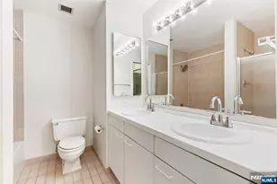 1150 River Road 4H, Edgewater, NJ 07020 - Photo 25