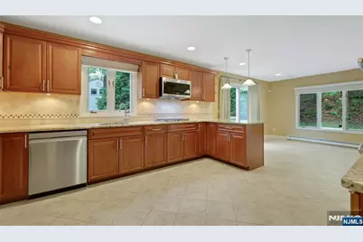 787 Winding Way, River Vale Township, NJ 07675 - Photo 13