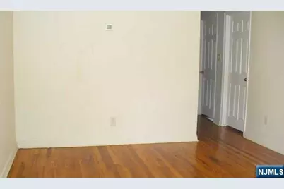 416 Palisade Avenue, Cliffside Park, NJ 07010 - Photo 9