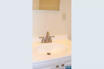 416 Palisade Avenue, Cliffside Park, NJ 07010 - Photo 13