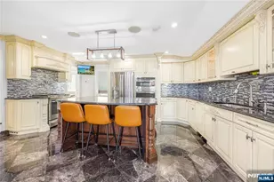 30 Elm St, Dumont, NJ 07628 - Photo 11