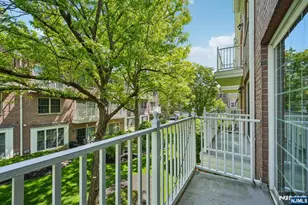 102 Abbie Ct, West New York, NJ 07093 - Photo 21