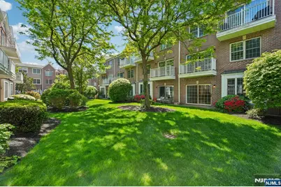 102 Abbie Court B1 #B1, West New York, NJ 07093 - Photo 29