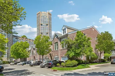 102 Abbie Court B1 #B1, West New York, NJ 07093 - Photo 35