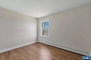 37-2 Smith Street 37-2, Waldwick, NJ 07463 - Photo 11