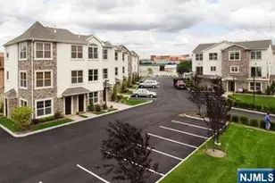 1625 Paterson Plank Road 5, Secaucus, NJ 07094 - Photo 5