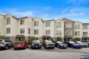 1625 Paterson Plank Road 5, Secaucus, NJ 07094 - Photo 3