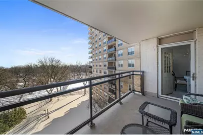 2200 N Central Road 6H #6H, Fort Lee, NJ 07024 - Photo 13
