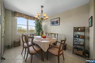 2200 N Central Road 6H, Fort Lee, NJ 07024 - Photo 11