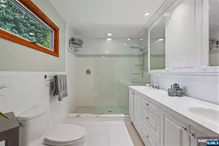720 Maxwell Pl, Ridgewood, NJ 07450 - Photo 13