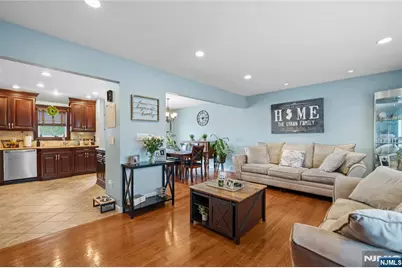 11 Barbara Drive, Clifton, NJ 07013 - Photo 3