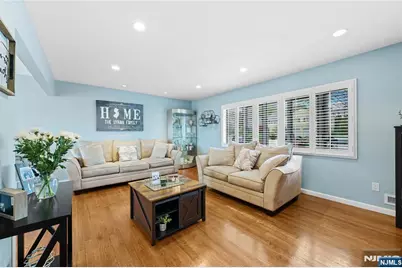 11 Barbara Drive, Clifton, NJ 07013 - Photo 5