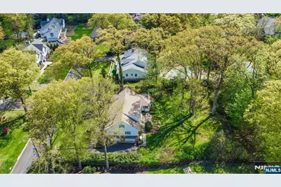 557 Taunton Road, Wyckoff Township, NJ 07481 - Photo 45