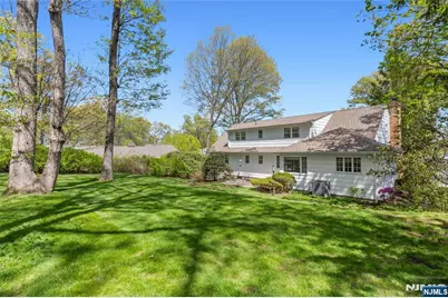 557 Taunton Road, Wyckoff Township, NJ 07481 - Photo 39