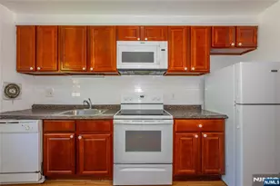 87 Elm Road 13A, Caldwell, NJ 07006 - Photo 3