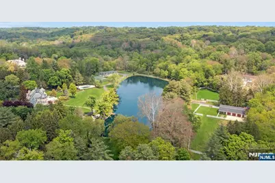 116 E Saddle River Road, Saddle River, NJ 07458 - Photo 1