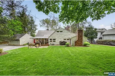 63 Alcott Road, Mahwah, NJ 07430 - Photo 5