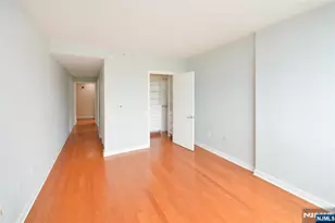 1111 Hudson Park 1111, Edgewater, NJ 07020 - Photo 13