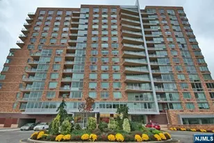 1111 Hudson Park 1111, Edgewater, NJ 07020 - Photo 23