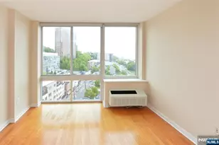 1111 Hudson Park 1111, Edgewater, NJ 07020 - Photo 3