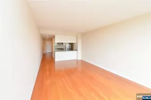 1111 Hudson Park 1111, Edgewater, NJ 07020 - Photo 5