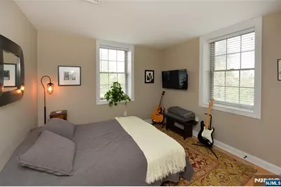 5303 Rio Vista Drive, Mahwah, NJ 07430 - Photo 9