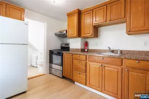 192 High St, Northvale, NJ 07647 - Photo 11