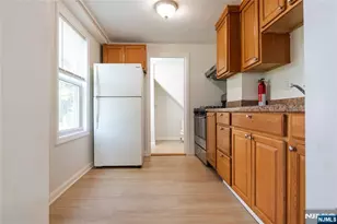 192 High St, Northvale, NJ 07647 - Photo 9