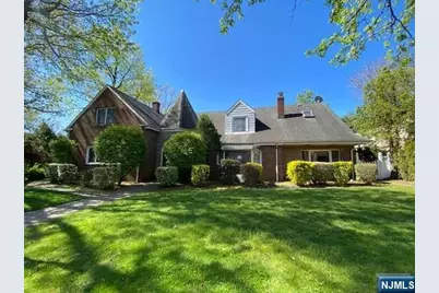 330 Westview Avenue, Fort Lee, NJ 07024 - Photo 1