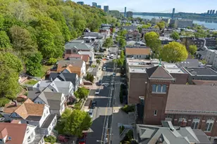 370 Undercliff Ave, Edgewater, NJ 07020 - Photo 5